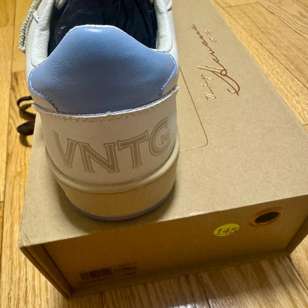 Vintage Havana Women's White and Light Blue Sneakers